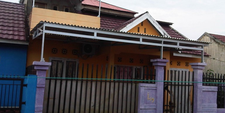 119. Rumah Jl. Mawar Putih, Perumahan Griya Bumi Lestari, Kasang (1)