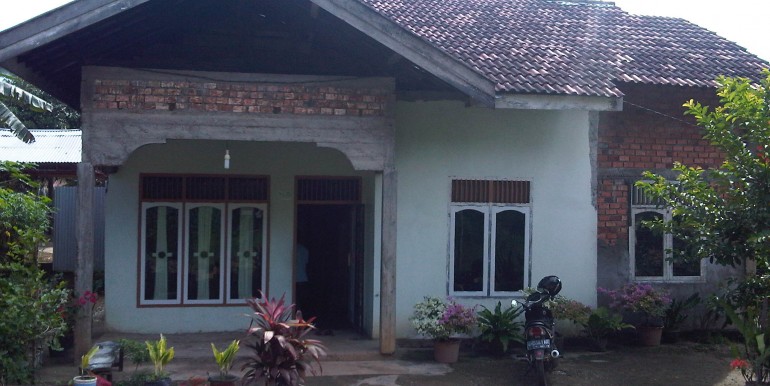 Rumah Jl. Marsda Surya Darma, Kenali Asam-Irwan Awang (3)